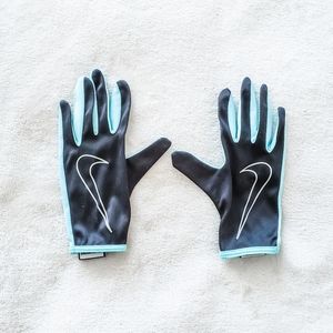 ☀️2/10☀️ Nike Gloves